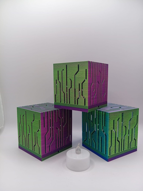 Obudowa lampki 3D „Neon Box” – geometryczny design i światłocień | bezpieczna dekoracja do LED