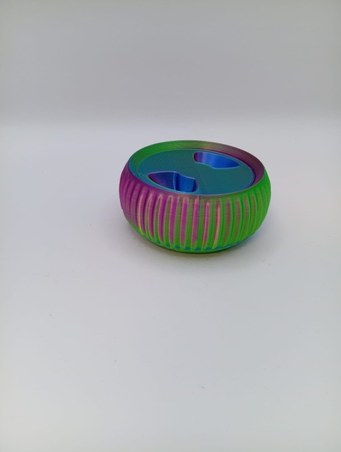 Organizer do kabli 3D “Cable Donut” – kompaktowa szpulka na przewody | druk 3D z PLA, różne kolory