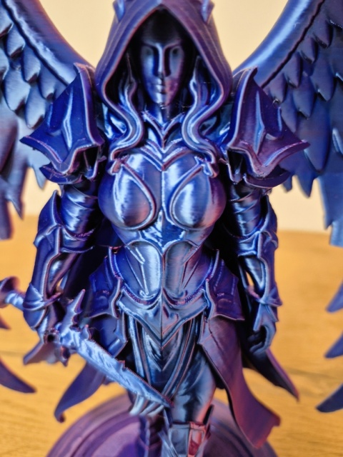 Shadowfallen Archangel Strażniczka Mroku Figurka 3D Premium